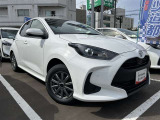 シャープな目つきが印象的なデザインのヘッドランプです。