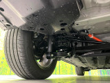 お車を安心してお乗りいただく為には、足回りの定期点検が欠かせません。サービスサポート(有償保証)では無料点検もご提供しており、安心のカーライフをお過ごしいただけるサポート体制が整っています。