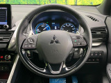 【ステアリングスイッチ】運転中、前方から目線をそらすことなく、オーディオ等の操作が可能な便利機能!安心&快適なドライブを演出してくれます♪