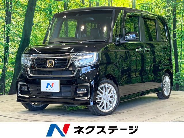 ホンダ N-BOXカスタム 