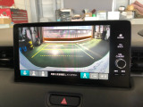 【バックカメラ】駐車時に安心のバックカメラが装備されています!
