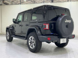 Jeepは、「自由も、冒険も、熱いチャレンジも、美しい自然があってはじめてRealに楽しめる」という信念から、車と自然との幸せな共存を目指し、複数の団体とともに日本の森林環境の保護・再生に取り組んでいます。