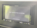 【ナビゲーション】使いやすいナビで目的地までしっかり案内してくれます。各種オーディオ再生機能も充実しており、お車の運転がさらに楽しくなります!!