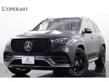 メルセデスベンツの誇るフルサイズSUV「GLS 400d」、ボディ全体のステルスフィルムをはじめ各所ブラックアウトされた迫力のある雰囲気に仕上がっております