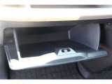 グローブBOX