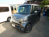 高年式で低価格!をモットーにお買い得車を展示しております。是非当社の在庫情報でお気に入りの一台を見つけてください。