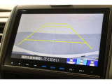 バックカメラが装備されており、後方の安全確認はもちろんのこと狭い場所での駐車や雨の日・夜間など視界の悪いコンディションでのストレスの軽減にもなります!