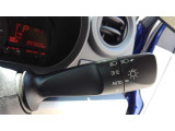 ライトもAUTO機能が付いていて、暗くなると自動で点灯し、明るくなると自動で消灯するので、大変お役にたちますよ!!ライトもAUTO機能が付いていて、暗くなると自動で点灯し、明るくなると自動で消灯す