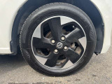 ルークス用のアルミホイールを履いております☆