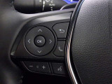 ステアリングスイッチ装備!運転しながら手元でオーディオの操作などができます。