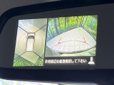 【アラウンドビューモニター】専用のカメラにより、上から見下ろしたような視点で360度クルマの周囲を確認することができます☆死角部分も確認しやすく、狭い場所での切り返しや駐車もスムーズに行えます。