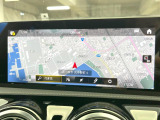 ●純正ナビ:一体感のあるナビは、高級感ある車内を演出してくれます。Bluetooth再生などオーディオ機能も充実しておりますので、運転もより楽しめます♪