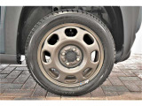 タイヤサイズは165/60R15です。