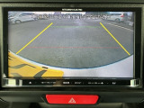 バックカメラも装備しております。車庫入れの苦手なお客様も安心!重宝してくれます!