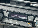 「オートエアコン」が付いています。1年中快適な室内を提供!車内温度を設定すると、風量を自動で調節してくれます。