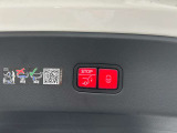 スタッフ全員が自動車保険の資格を保有しており、万が一の事故の際のサポート体制を整えております。メルセデス・ベンツ自動車保険プログラムをご用意しております。無料証券診断を行います!
