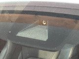 【トヨタセーフティセンス】走行中に前方の車両等を認識し、衝突しそうな時は警報とブレーキで衝突回避と被害軽減をアシスト。より安全にドライブをお楽しみいただけます。
