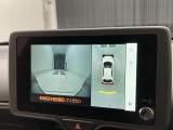 フロントカメラは運転席よりも前の視界を確保することで事前に危険を予知し、事故や衝突を防ぎます。