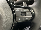 【アダプティブ・クルーズ・コントロール】予め設定した車速内でクルマが自動的に加減速。 前走車との適切な車間距離を維持しながら追従走行し、高速道路でのドライバーの疲労を軽減してくれる嬉しい機能付♪