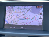 【メーカー純正ナビ】インテリアに溶け込むスタイリッシュな「専用設計」メーカーナビを装備♪視認性や操作性など基本性能にも優れ、より上質なカーライフをお楽しみいただけます。