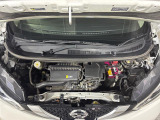【エンジンルーム】エンジンの調子は良好です!ご納車前にはしっかりとオイル交換・その他油種類の点検補充をさせて頂きます。また、ガリバーでは修復歴のある車は販売いたしません。