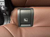 BMW専門のメカニックが、100項目にも上るポイントを徹底的にチェック。交換基準に達した部品があれば、弊社負担にて交換後、お客様へご納車致します。