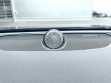 【Bowers & Wilkins】ボルボのプレミアムオーディオ。車内空間という特殊な環境に100年以上の伝統を持つイェーテボリ交響楽団の音響を再現した「コンサートモード」を搭載。