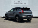 ◆バック/万が一を考え、安全性を重視する方に選ばれているVOLVO車。ドアを開閉するとその重み・厚みに驚くはず