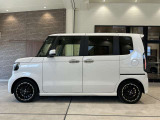 ホンダの安全運転支援システム「HondaSENSING」がついております!車線維持支援システムや、前走車を検地し、自動で加減速を行うアダプティブ・クルーズ・コントロールなど全部で8種類あります!