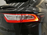 LEDテールライトです。省電力、高輝度のLEDは明るく照らすので夜間運転時の視認性を高めます。スタイリッシュな見た目で細かいところもこだわりたいあなたに!