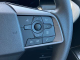 ステアリングスイッチ搭載!ハンドルひとつで手を離さなくても運転中視線をそらさなくても操作が出来て便利です