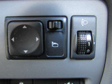 電動ドアミラー☆運転席からドアミラーの角度を調整できます♪