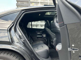 メルセデス・ベンツの定める厳しい基準をクリアしたお車のみをご案内させて頂きます。納車前整備はメーカー規定に基づき当店3Fの指定工場で入念に行なわれます。熟練のメカニックがお客様のお車を整備致します。