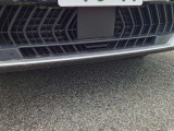 フロントレーダーで運転も安心!