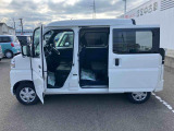 安全・安心な走行のために、納車前にダイハツのクルマを知り尽くしたエキスパートが基本性能に関わる機能や状態を徹底的に点検。消耗部品の交換など法定12ヶ月点検相当の点検・整備を実施しております