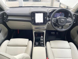 XC40 ウルトラ B4 AWD 4WD 