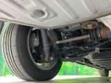 お車を安心してお乗りいただく為には、足回りの定期点検が欠かせません。サービスサポート(有償保証)では無料点検もご提供しており、安心のカーライフをお過ごしいただけるサポート体制が整っています。