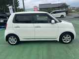 当店で購入して頂いたお車には距離無制限、一年間の保証をお付け致します。