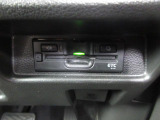 ETC車載器搭載です。スマートICも増えてきており、必須装備といって良い便利装備です。