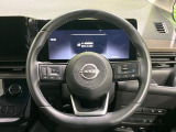 【ステアリングスイッチ】運転中、前方から目線をそらすことなく、オーディオ等の操作が可能な便利機能!安心&快適なドライブを演出してくれます♪