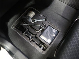 もちろんパンク修理剤&車載工具完備☆万が一のトラブルに備えて使い方もご説明いたします♪
