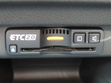 ITSスポットでの渋滞回避支援や安全運転支援などの恩恵を受けることができるETC2.0。