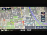 ダイハツ純正ナビゲーションを装備しています☆TVは画像がきれいなフルセグになっていてスマホに入っている音楽もBluetoothで繋いで楽しんでいただけます☆