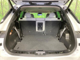 普段のお買い物や通勤、送迎等に十分な荷室スペースを確保しております。セカンドシートを倒すと、大きな荷物の積載も可能です♪