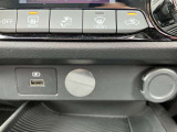 USBソケット、シガーソケット付き♪