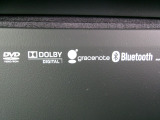 DVD・CD再生、Bluetoothオーディオに対応しています。