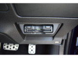 ETCは運転席インパネ右下に専用カバーによって埋め込まれています。