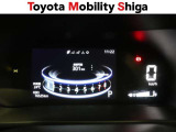 昼間でもくっきり見やすい、高質感メーターです。