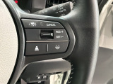 クルーズコントロールを装備しています。高速道路などで一定の速度で走ってくれるので運転が楽ですよ!速度を設定できますので、スピードの出しすぎにも注意できます。