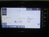ナビ付きで、遠出や初めての道も安心。道に迷う心配が少なく、同乗者との会話や運転に集中出来ます。ご家族でのお出かけにも心強いポイントです。